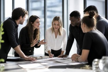 Comment choisir une équipe événementielle pour réussir son événement